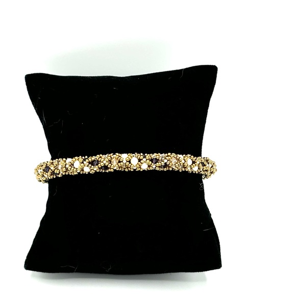 HAND CRAFTED Netted Crystal and Pearl Bracelet Bronze - Picture 4 of 8